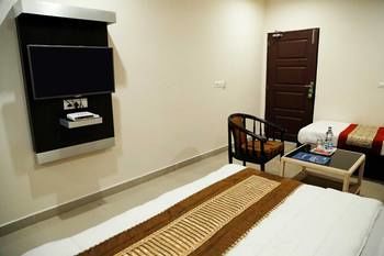 Hotel Inder Prasth Jalandhar Exterior photo
